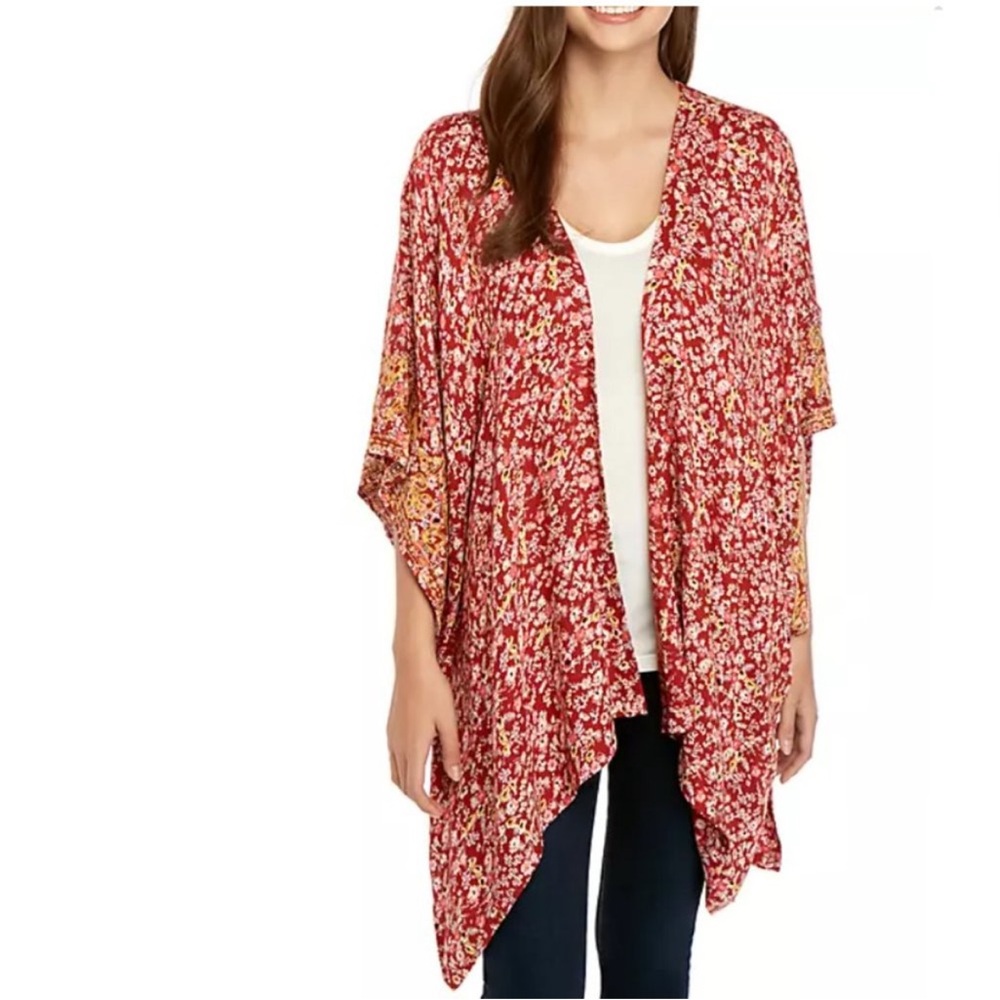 NWT Wonderly Floral Embroidered Kimono